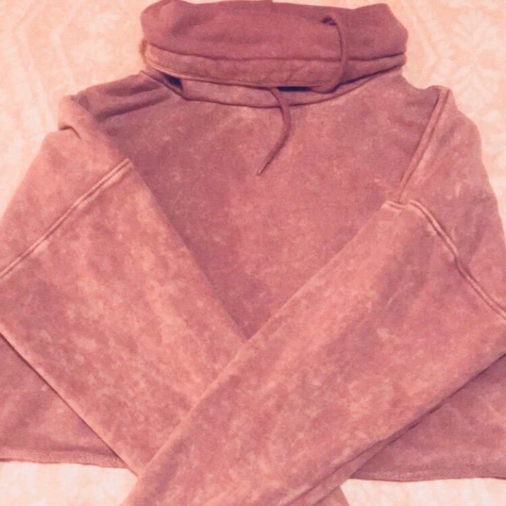 Cropped Hoodie